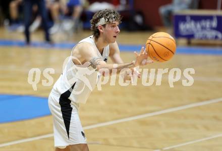 Basketball 2. Bundesliga 2024/25. Grunddurchgang 3. Runde.. Woerthersee Piraten gegen  Raiders Tirol. Thomas Pirchner  (Tirol).  Klagenfurt, am 12.10.2024.
Foto: Kuess
---
pressefotos, pressefotografie, kuess, qs, qspictures, sport, bild, bilder, bilddatenbank