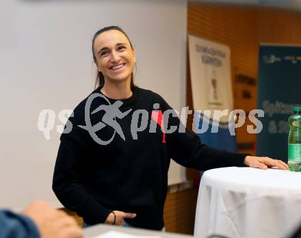 Spitzensport und Studium. Lara Vadlau (Segeln). Klagenfurt, am 16.10.2024.
Foto: Kuess
www.qspictures.net
---
pressefotos, pressefotografie, kuess, qs, qspictures, sport, bild, bilder, bilddatenbank