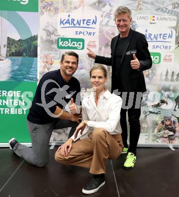 25 JahreKaernten Sport. Stefan Weitensfelder,, Barbara Pirker-Praschnig, Arno Arthofer,. Klagenfurt, 17.10.2024.
Foto: Kuess
www.qspictures.net
---
pressefotos, pressefotografie, kuess, qs, qspictures, sport, bild, bilder, bilddatenbank