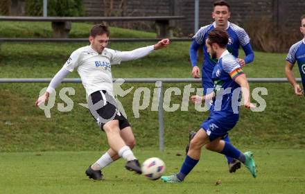 Fussball KÃ¤rntner Liga. Bleiburg gegen Dellach/Gail.  Alen Martinovic (Bleiburg),  Maximilian Wastian   (Dellach).  Bleiburg, am 19.10.2024.
Foto: Kuess
---
pressefotos, pressefotografie, kuess, qs, qspictures, sport, bild, bilder, bilddatenbank