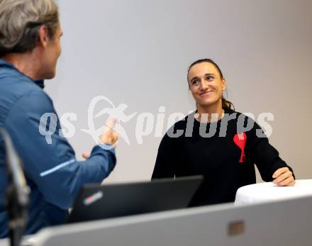 Spitzensport und Studium. Lara Vadlau (Segeln). Klagenfurt, am 16.10.2024.
Foto: Kuess
www.qspictures.net
---
pressefotos, pressefotografie, kuess, qs, qspictures, sport, bild, bilder, bilddatenbank