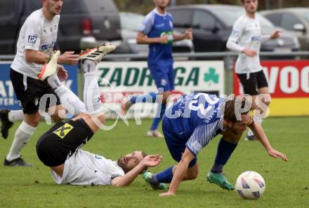 Fussball KÃ¤rntner Liga. Bleiburg gegen Dellach/Gail. Patrick Paul Oswaldi   (Bleiburg),   Maximilian Wastian  (Dellach).  Bleiburg, am 19.10.2024.
Foto: Kuess
---
pressefotos, pressefotografie, kuess, qs, qspictures, sport, bild, bilder, bilddatenbank