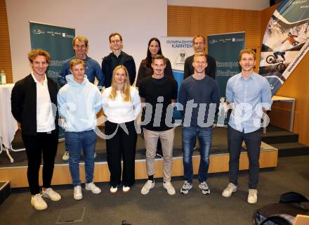 Spitzensport und Studium. Thomas Brandauer, Mentoren, Philipp Lindner (Eishockey), Jakob Eisner (Schi Alpin), Pia Schoeffmann (Snowboard), Thorsten Roecher (Fussball), Christopher CVetko (Fussball), Elias Benedikt Holzinger (Beachvolleyball), . Klagenfurt, am 16.10.2024.
Foto: Kuess
www.qspictures.net
---
pressefotos, pressefotografie, kuess, qs, qspictures, sport, bild, bilder, bilddatenbank