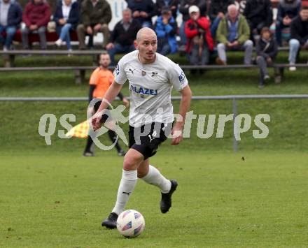 Fussball KÃ¤rntner Liga. Bleiburg gegen Dellach/Gail.  Nikola Tolimir  (Bleiburg), Bleiburg, am 19.10.2024.
Foto: Kuess
---
pressefotos, pressefotografie, kuess, qs, qspictures, sport, bild, bilder, bilddatenbank