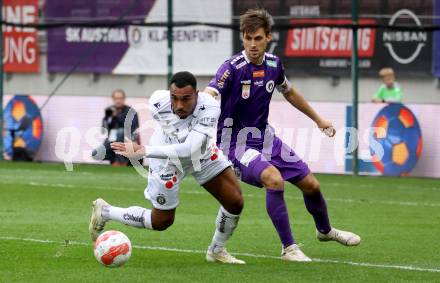 Fussball Bundesliga.  SK Austria Klagenfurt gegen Austria Wien .  Thorsten Mahrer,  (Klagenfurt), Maurice Maximilian Malone  (Wien). Klagenfurt, am 20.10.2024.
Foto: Kuess
www.qspictures.net
---
pressefotos, pressefotografie, kuess, qs, qspictures, sport, bild, bilder, bilddatenbank