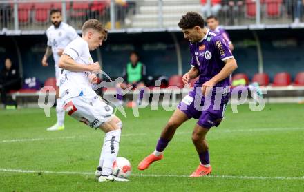 Fussball Bundesliga.  SK Austria Klagenfurt gegen Austria Wien .  Ben Bobzien,  (Klagenfurt),   Philipp Wiesinger (Wien). Klagenfurt, am 20.10.2024.
Foto: Kuess
www.qspictures.net
---
pressefotos, pressefotografie, kuess, qs, qspictures, sport, bild, bilder, bilddatenbank