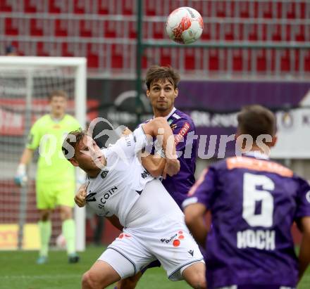 Fussball Bundesliga.  SK Austria Klagenfurt gegen Austria Wien .  Thorsten Mahrer,  (Klagenfurt),  Nik Prelec  (Wien). Klagenfurt, am 20.10.2024.
Foto: Kuess
www.qspictures.net
---
pressefotos, pressefotografie, kuess, qs, qspictures, sport, bild, bilder, bilddatenbank