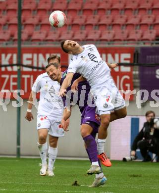 Fussball Bundesliga.  SK Austria Klagenfurt gegen Austria Wien .  Christopher Wernitznig, (Klagenfurt),  Manfred Fischer  (Wien). Klagenfurt, am 20.10.2024.
Foto: Kuess
www.qspictures.net
---
pressefotos, pressefotografie, kuess, qs, qspictures, sport, bild, bilder, bilddatenbank