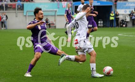 Fussball Bundesliga.  SK Austria Klagenfurt gegen Austria Wien .  Simon Straudi,  (Klagenfurt), Dominik Fitz  (Wien). Klagenfurt, am 20.10.2024.
Foto: Kuess
www.qspictures.net
---
pressefotos, pressefotografie, kuess, qs, qspictures, sport, bild, bilder, bilddatenbank