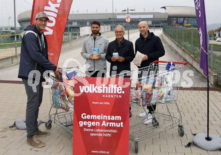 Fussball Bundesliga.  SK Austria Klagenfurt gegen Austria Wien .  Volkshilfe. Kosmas Gkezos, Ewald Wiedenbauer, Guenther Gorenzel (Klagenfurt). Klagenfurt, am 20.10.2024.
Foto: Kuess
www.qspictures.net
---
pressefotos, pressefotografie, kuess, qs, qspictures, sport, bild, bilder, bilddatenbank