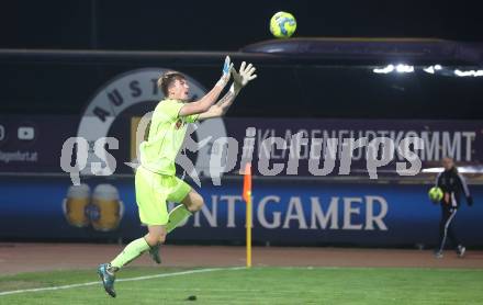 Fussball OEFB Cup. WAC gegen SK Austria Klagenfurt. Simon Spari (Austria Klagenfurt). Wolfsberg, am 30.10.2024.
Foto: Kuess
---
pressefotos, pressefotografie, kuess, qs, qspictures, sport, bild, bilder, bilddatenbank