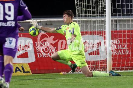 Fussball OEFB Cup. WAC gegen SK Austria Klagenfurt.  Simo Spari   (Austria Klagenfurt). Wolfsberg, am 30.10.2024.
Foto: Kuess
www.qspictures.net
---
pressefotos, pressefotografie, kuess, qs, qspictures, sport, bild, bilder, bilddatenbank