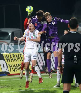 Fussball OEFB Cup. WAC gegen SK Austria Klagenfurt. Nicolas Wimmer  (WAC), Thorsten Mahrer, Nicolas Binder (Austria Klagenfurt). Wolfsberg, am 30.10.2024.
Foto: Kuess
---
pressefotos, pressefotografie, kuess, qs, qspictures, sport, bild, bilder, bilddatenbank