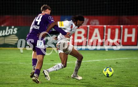 Fussball OEFB Cup. WAC gegen SK Austria Klagenfurt. Thierno Ballo (WAC), Jannik Robatsch   (Austria Klagenfurt). Wolfsberg, am 30.10.2024.
Foto: Kuess
www.qspictures.net
---
pressefotos, pressefotografie, kuess, qs, qspictures, sport, bild, bilder, bilddatenbank