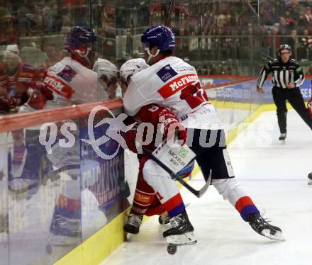 Eishockey Bundesliga. KAC gegen Innsbruck. Finn Van Ee (KAC), Garrett McFadden (Innsbruck). Klagenfurt, am 1.11.2024.
Foto: Kuess
---
pressefotos, pressefotografie, kuess, qs, qspictures, sport, bild, bilder, bilddatenbank