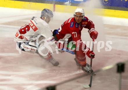 Eishockey Bundesliga. KAC gegen Innsbruck. Mathias From (KAC), Kele Steller (Innsbruck). Klagenfurt, am 1.11.2024.
Foto: Kuess
---
pressefotos, pressefotografie, kuess, qs, qspictures, sport, bild, bilder, bilddatenbank