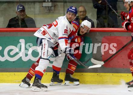 Eishockey Bundesliga. KAC gegen Innsbruck. Simeon Schwinger (KAC), Anders Krogsgaard (Innsbruck). Klagenfurt, am 1.11.2024.
Foto: Kuess
---
pressefotos, pressefotografie, kuess, qs, qspictures, sport, bild, bilder, bilddatenbank