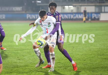 Fussball OEFB Cup. WAC gegen SK Austria Klagenfurt. Dejan Zukic (WAC), Dikeni-Rafid Salifou (Austria Klagenfurt). Wolfsberg, am 30.10.2024.
Foto: Kuess
---
pressefotos, pressefotografie, kuess, qs, qspictures, sport, bild, bilder, bilddatenbank