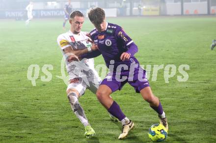 Fussball OEFB Cup. WAC gegen SK Austria Klagenfurt. Angelo Gattermayer  (WAC), Jannik Robatsch (Austria Klagenfurt). Wolfsberg, am 30.10.2024.
Foto: Kuess
---
pressefotos, pressefotografie, kuess, qs, qspictures, sport, bild, bilder, bilddatenbank