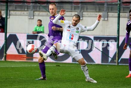 Fussball Bundesliga.  Austria Klagenfurt gegen WAC.  Florian Jaritz, (Austria Klagenfurt), Sandro Altunashvili   (WAC). Klagenfurt, am 3.11.2024.
Foto: Kuess
www.qspictures.net
---
pressefotos, pressefotografie, kuess, qs, qspictures, sport, bild, bilder, bilddatenbank