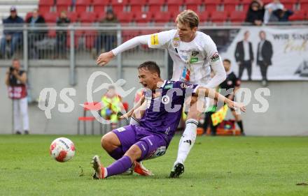 Fussball Bundesliga.  Austria Klagenfurt gegen WAC.  Tobias Koch, (Austria Klagenfurt),  Simon Piesinger  (WAC). Klagenfurt, am 3.11.2024.
Foto: Kuess
www.qspictures.net
---
pressefotos, pressefotografie, kuess, qs, qspictures, sport, bild, bilder, bilddatenbank