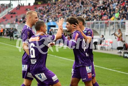 Fussball Bundesliga.  Austria Klagenfurt gegen WAC.   Torjubel Ben Bobzien, Christopher Wernitznig, Tobias Koch, Florian Jaritz (Austria Klagenfurt).  Klagenfurt, am 3.11.2024.
Foto: Kuess
www.qspictures.net
---
pressefotos, pressefotografie, kuess, qs, qspictures, sport, bild, bilder, bilddatenbank