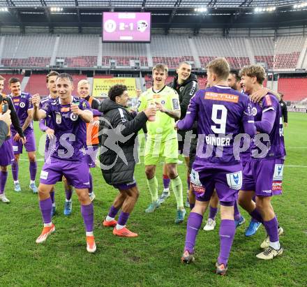 Fussball Bundesliga.  Austria Klagenfurt gegen WAC.  Jubel  (Austria Klagenfurt).  Klagenfurt, am 3.11.2024.
Foto: Kuess
www.qspictures.net
---
pressefotos, pressefotografie, kuess, qs, qspictures, sport, bild, bilder, bilddatenbank