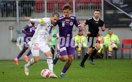 Fussball Bundesliga.  Austria Klagenfurt gegen WAC.  Philipp Wydra, (Austria Klagenfurt), Sandro Altunashvili   (WAC). Klagenfurt, am 3.11.2024.
Foto: Kuess
www.qspictures.net
---
pressefotos, pressefotografie, kuess, qs, qspictures, sport, bild, bilder, bilddatenbank