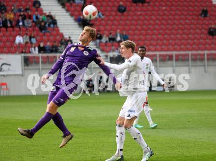 Fussball Bundesliga.  Austria Klagenfurt gegen WAC.  Nicolas Binder,  (Austria Klagenfurt), Simon Piesinger  (WAC). Klagenfurt, am 3.11.2024.
Foto: Kuess
www.qspictures.net
---
pressefotos, pressefotografie, kuess, qs, qspictures, sport, bild, bilder, bilddatenbank