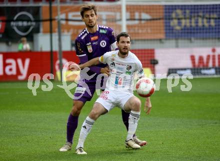 Fussball Bundesliga.  Austria Klagenfurt gegen WAC.  Thorsten Mahrer, (Austria Klagenfurt),  Thomas Sabitzer  (WAC). Klagenfurt, am 3.11.2024.
Foto: Kuess
www.qspictures.net
---
pressefotos, pressefotografie, kuess, qs, qspictures, sport, bild, bilder, bilddatenbank