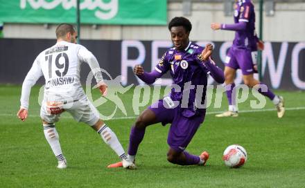 Fussball Bundesliga.  Austria Klagenfurt gegen WAC.  Dikeni-Rafid Salifou,  (Austria Klagenfurt),  Sandro Altunashvili (WAC). Klagenfurt, am 3.11.2024.
Foto: Kuess
www.qspictures.net
---
pressefotos, pressefotografie, kuess, qs, qspictures, sport, bild, bilder, bilddatenbank