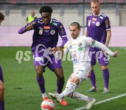 Fussball Bundesliga. SK Austria Klagenfurt gegen WAC.. Dikeni-Rafid Salifou (Austria Klagenfurt), Sandro Altunashvili (WAC). Klagenfurt, am 3.11.2024
Foto: Kuess
---
pressefotos, pressefotografie, kuess, qs, qspictures, sport, bild, bilder, bilddatenbank