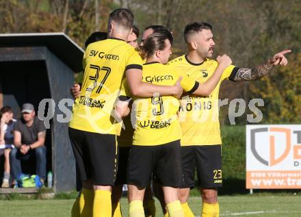 Fussball 1. Klasse D. Griffen gegen Bad St. Leonhard. Torjubel Pascal Bierbaumer (Griffen). Griffen, am 2.11.2024.
Foto: Kuess
---
pressefotos, pressefotografie, kuess, qs, qspictures, sport, bild, bilder, bilddatenbank