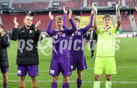 Fussball Bundesliga. SK Austria Klagenfurt gegen WAC.. Jubel Niklas Szerencsi, Nicolas Binder, Simon Spari (Austria Klagenfurt). Klagenfurt, am 3.11.2024
Foto: Kuess
---
pressefotos, pressefotografie, kuess, qs, qspictures, sport, bild, bilder, bilddatenbank