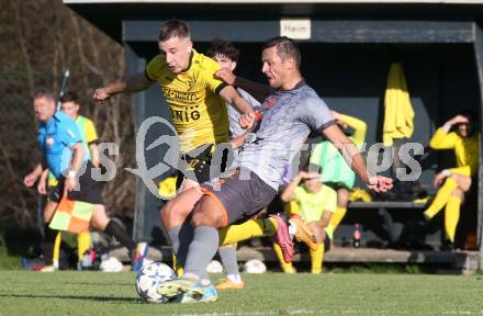 Fussball 1. Klasse D. Griffen gegen Bad St. Leonhard.   Leon Brisevac (Griffen),  Michael Rabensteiner  (Bad St. Leonhard). Griffen, am 2.11.2024.
Foto: Kuess
www.qspictures.net
---
pressefotos, pressefotografie, kuess, qs, qspictures, sport, bild, bilder, bilddatenbank