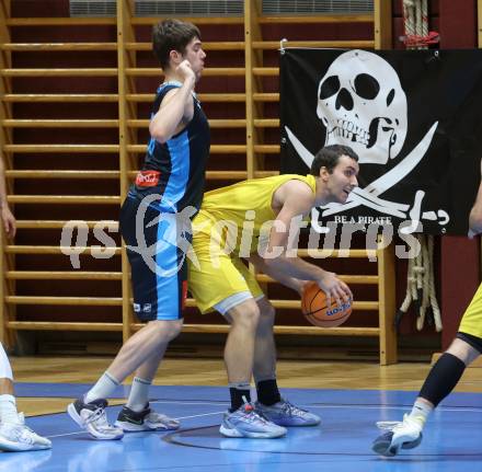 Basketball 2. Liga 2024/2025. Grunddurchgang 7. Runde. Woerthersee Piraten gegen Vienna Timberwolves. Andreas Nuck  (Piraten),  Maximilian Seher (Vienna). Klagenfurt, am 9.11.2024.
Foto: Kuess


---
pressefotos, pressefotografie, kuess, qs, qspictures, sport, bild, bilder, bilddatenbank