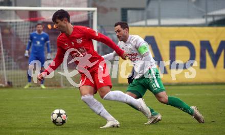 Fussball Kaerntner Liga. KAC gegen Donau.  Mihret Topcagic  (KAC),  Thomas Guggenberger   (Donau). Klagenfurt, am 9.11.2024.
Foto: Kuess
www.qspictures.net
---
pressefotos, pressefotografie, kuess, qs, qspictures, sport, bild, bilder, bilddatenbank