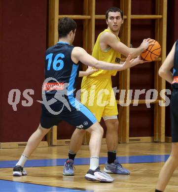 Basketball 2. Liga 2024/2025. Grunddurchgang 7. Runde. Woerthersee Piraten gegen Vienna Timberwolves. Andreas Nuck  (Piraten),  Maximilian Seher (Vienna). Klagenfurt, am 9.11.2024.
Foto: Kuess


---
pressefotos, pressefotografie, kuess, qs, qspictures, sport, bild, bilder, bilddatenbank