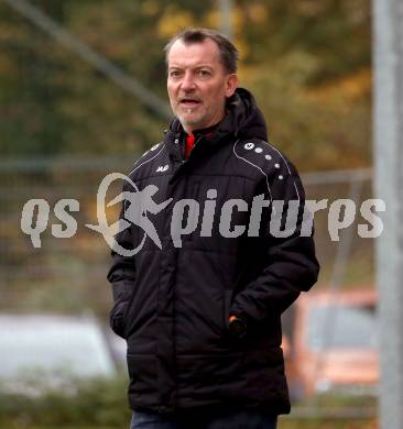 Fussball Kaerntner Liga. KAC gegen Donau.   Trainer Rudolf Perz  (KAC),   Klagenfurt, am 9.11.2024.
Foto: Kuess
www.qspictures.net
---
pressefotos, pressefotografie, kuess, qs, qspictures, sport, bild, bilder, bilddatenbank