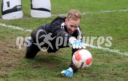 Fussball Bundesliga. SK Austria Klagenfurt. Training.   Marco Knaller.
Foto: Kuess
---
pressefotos, pressefotografie, kuess, qs, qspictures, sport, bild, bilder, bilddatenbank