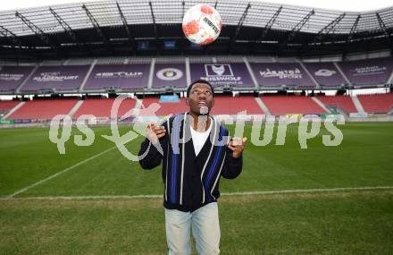 Fussball Bundesliga. SK Austria Klagenfurt.   Denzel Owusu.
Foto: Kuess
---
pressefotos, pressefotografie, kuess, qs, qspictures, sport, bild, bilder, bilddatenbank