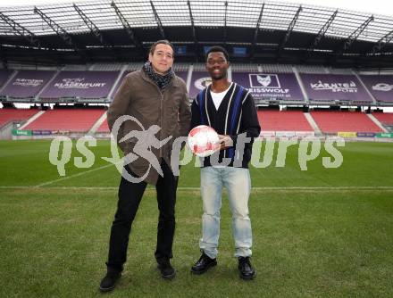 Fussball Bundesliga. SK Austria Klagenfurt.  Jiri Schilcher, Denzel Owusu.
Foto: Kuess
---
pressefotos, pressefotografie, kuess, qs, qspictures, sport, bild, bilder, bilddatenbank