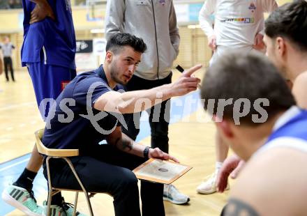 Basketball 2. Liga 2024/2025. Grunddurchgang 8. Runde. KOS Celovec gegen Kufstein Towers.   Trainer Xavi Mascaro (Kufstein). Klagenfurt, am 16.11.2024.
Foto: Kuess


---
pressefotos, pressefotografie, kuess, qs, qspictures, sport, bild, bilder, bilddatenbank