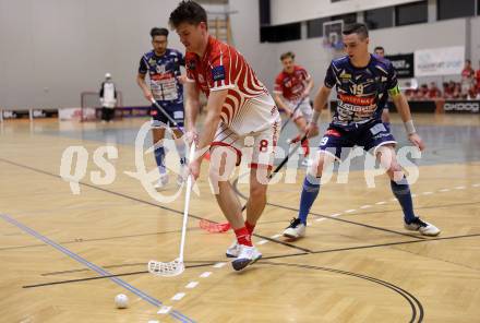 Floorball Derby KAC  gegen VSV Unihockey.  Riegler Christoph  (KAC),  Seiser Philipp  (VSV). Klagenfurt, am 16.11.2024.
Foto: Kuess
www.qspictures.net
---
pressefotos, pressefotografie, kuess, qs, qspictures, sport, bild, bilder, bilddatenbank