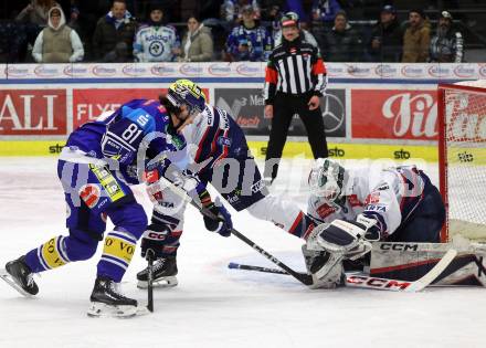 Eishockey ICE Bundesliga. VSV gegen Fehervar. Marco Richter  (VSV), Dominik Horvath (Fehervar). Villach, am 20.11.2024.
Foto: Kuess
---
pressefotos, pressefotografie, kuess, qs, qspictures, sport, bild, bilder, bilddatenbank