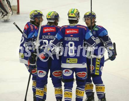 Eishockey ICE Bundesliga. VSV gegen Fehervar. Torjubel Dylan Macpherson, Nikita Scherbak, Maximilian Rebernig, Max Coatta (VSV). Villach, am 20.11.2024.
Foto: Kuess
---
pressefotos, pressefotografie, kuess, qs, qspictures, sport, bild, bilder, bilddatenbank