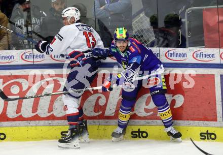 Eishockey ICE Bundesliga. VSV gegen Fehervar.  Thomas Vallant (VSV), Kristof Nemeth (Fehervar). Villach, am 20.11.2024.
Foto: Kuess
---
pressefotos, pressefotografie, kuess, qs, qspictures, sport, bild, bilder, bilddatenbank