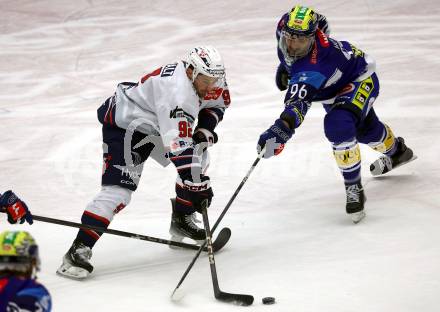 Eishockey ICE Bundesliga. VSV gegen Fehervar.  Patrick Holway  (VSV), Anze Kuralt (Fehervar). Villach, am 20.11.2024.
Foto: Kuess
---
pressefotos, pressefotografie, kuess, qs, qspictures, sport, bild, bilder, bilddatenbank