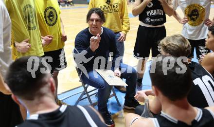 Basketball 2. Liga 2024/2025. Grunddurchgang 9. Runde. KOS Celovec gegen Woerthersee Piraten. Trainer Andreas Kuttnig  (Woerthersee Piraten). Klagenfurt, am 22.11.2024.
Foto: Kuess


---
pressefotos, pressefotografie, kuess, qs, qspictures, sport, bild, bilder, bilddatenbank