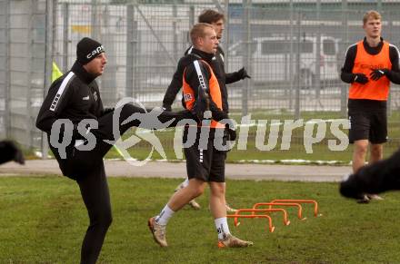 Fussball Bundesliga. Training.  SK Austria Klagenfurt.  Martin Hinteregger. Klagenfurt, am 26.11.2024.
Foto: Kuess
---
pressefotos, pressefotografie, kuess, qs, qspictures, sport, bild, bilder, bilddatenbank